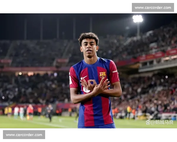 纳斯里力挺登贝莱：天赋属亚马尔，但赛季表现他才是金球最佳