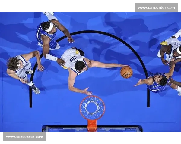 勇士续约神射中锋!波斯特 40% 三分率成战术杀器